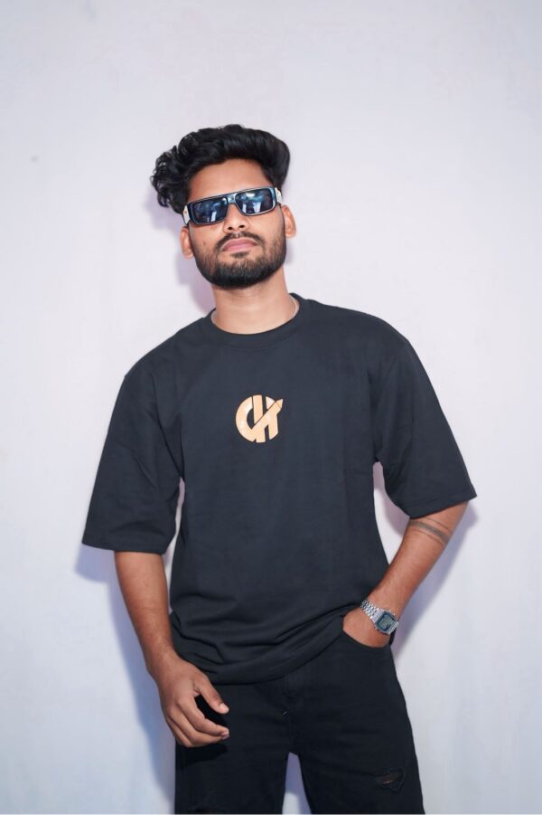 Over size back print T shirt black